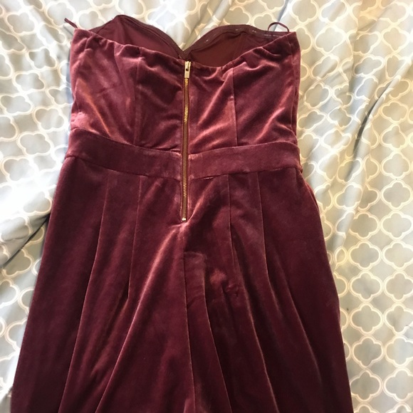 Velvet Jumpsuit - Picture 3 of 4